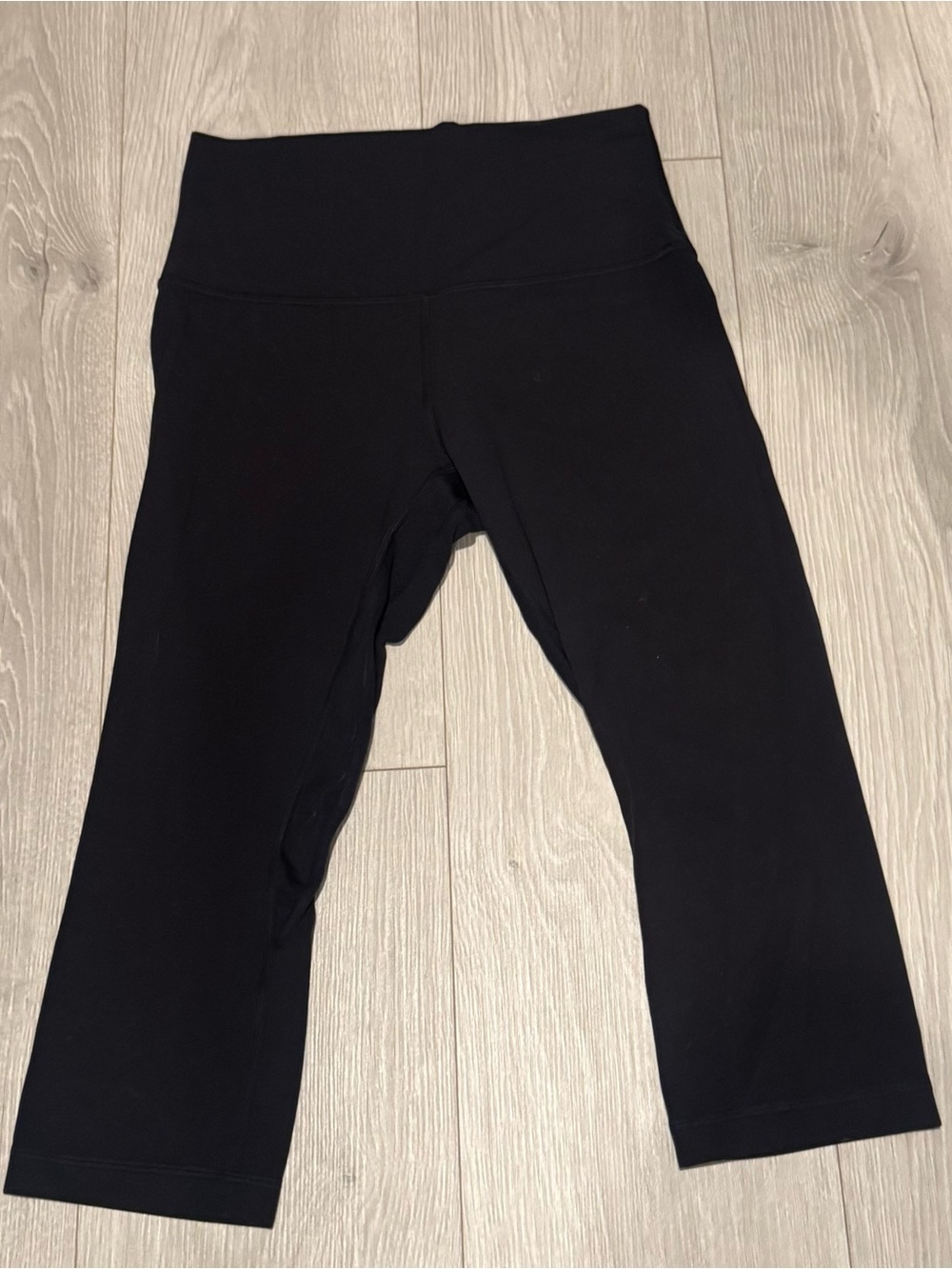 Lululemon black align leggings crop size 4
